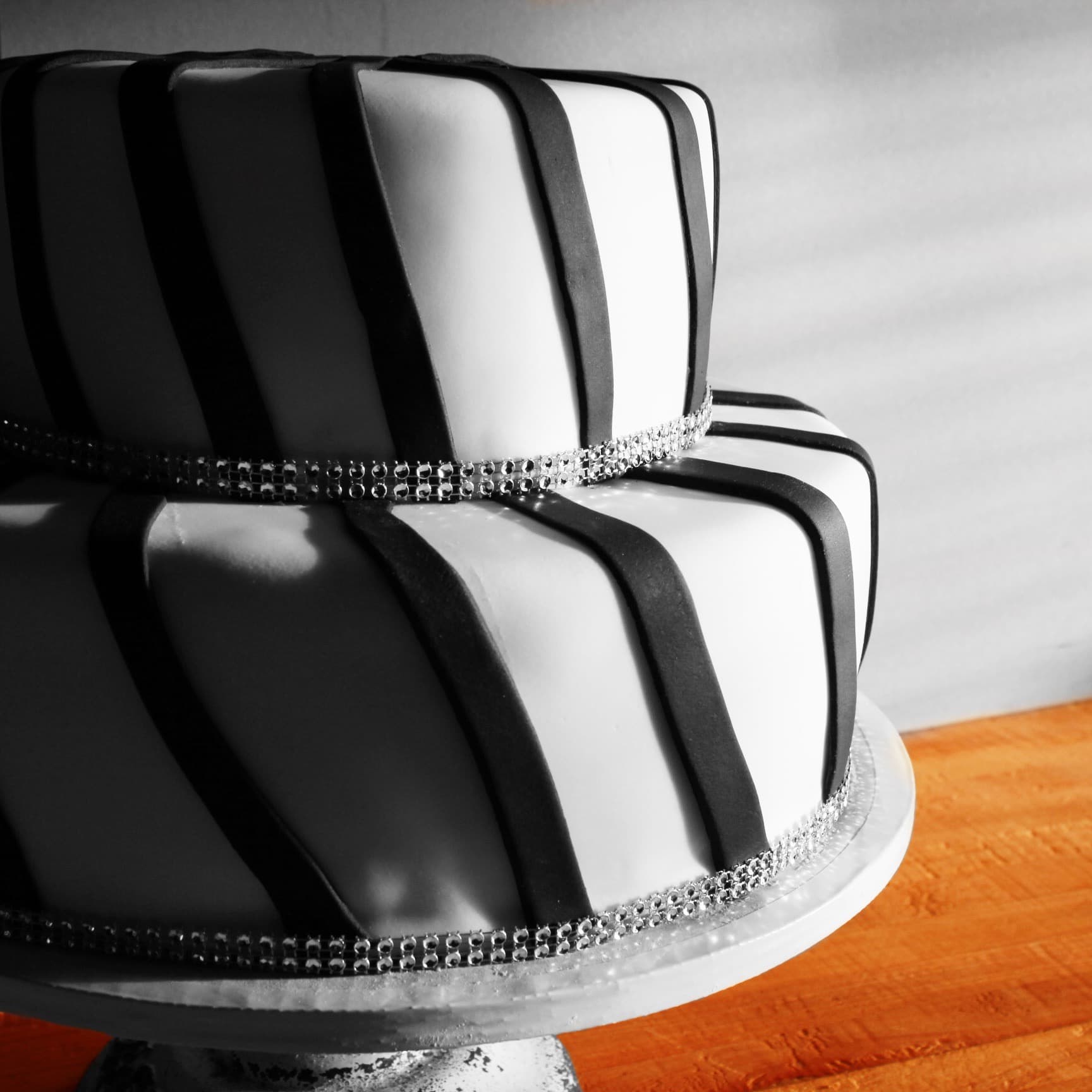 Black & White Striped Tiers